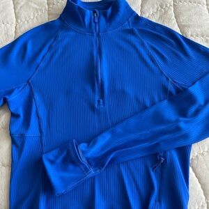 Lululemon Athletica Top
It’s Rulu Run Ribbed Cropped Half Zip